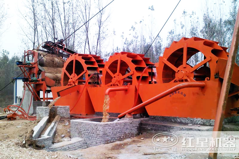 石粉洗砂機設(shè)備現(xiàn)場實拍 石粉洗砂機設(shè)備現(xiàn)場實拍