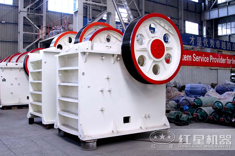 顎式破碎機設備實(shí)拍圖